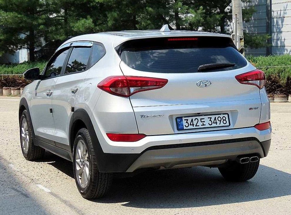 현대 투싼 디젤 2.0 2WD 사진 3