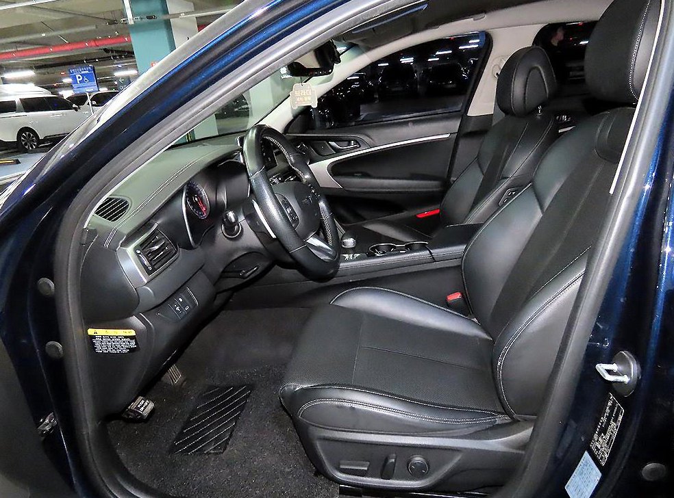 제네시스 G70 2.0T 사진 6