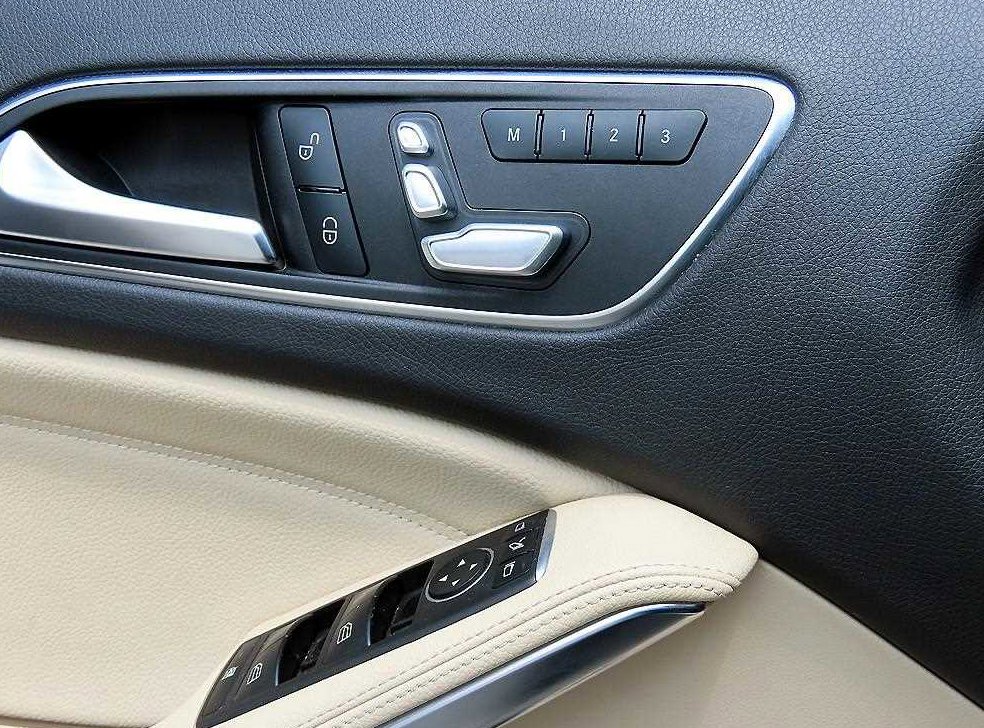 벤츠 GLA 클래스 GLA220 사진 10