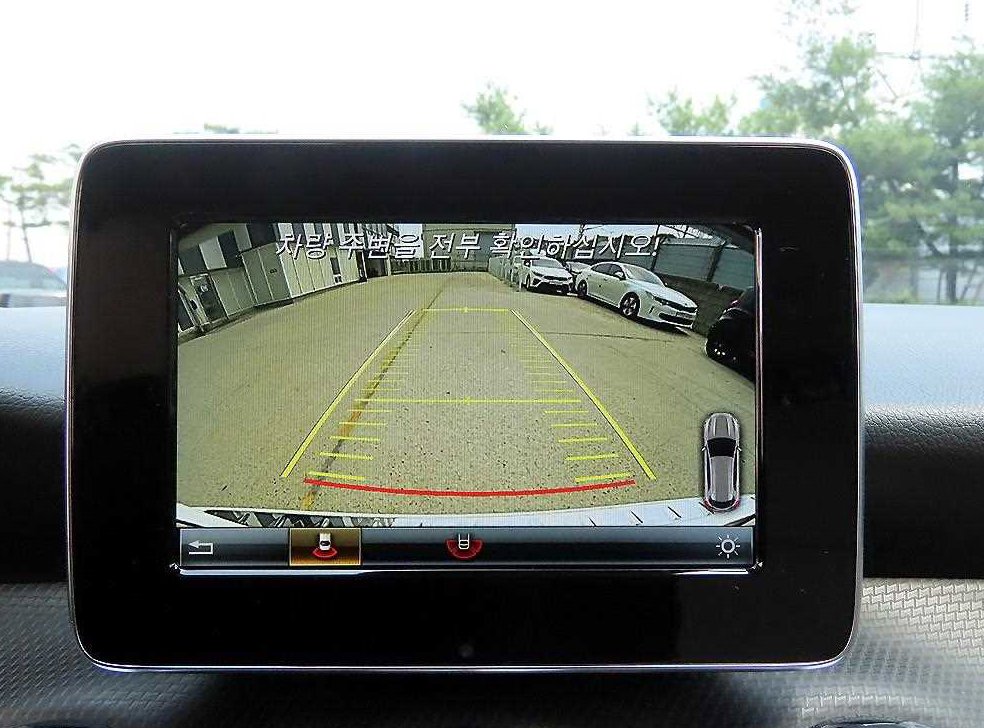 벤츠 GLA 클래스 GLA220 사진 13