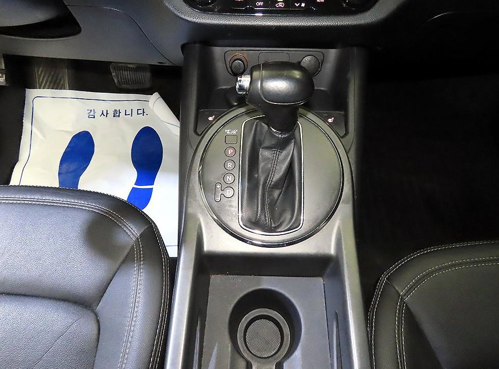 기아 스포티지 2WD TLX 사진 12