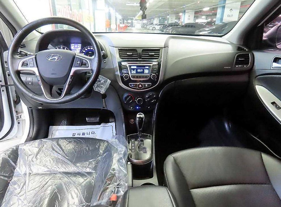 현대 엑센트 1.4VVT 모던 사진 10