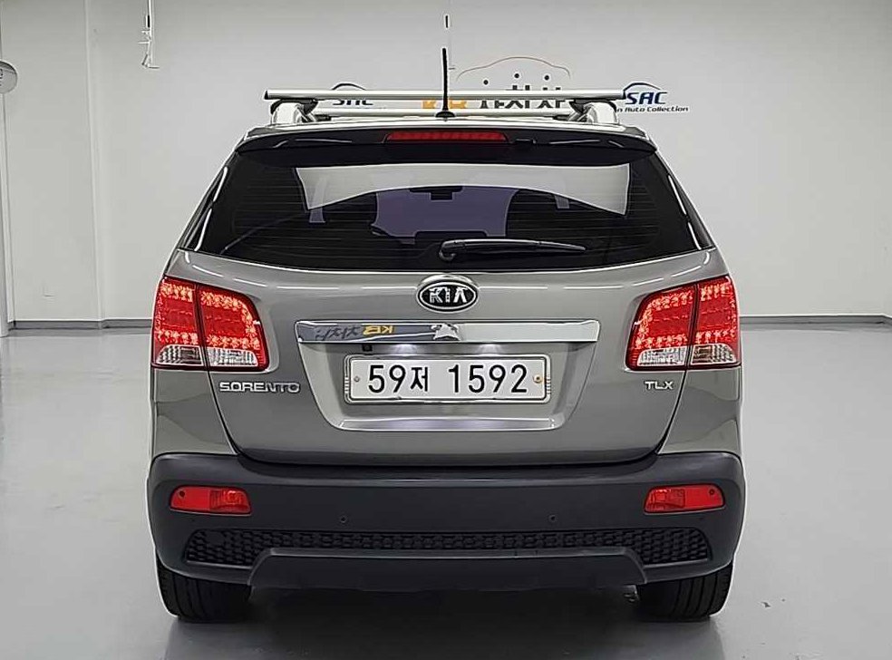 기아 쏘렌토 디젤 4WD 2.2 TLX 사진 3