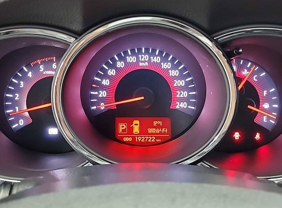 기아 쏘렌토 디젤 4WD 2.2 TLX 사진 6