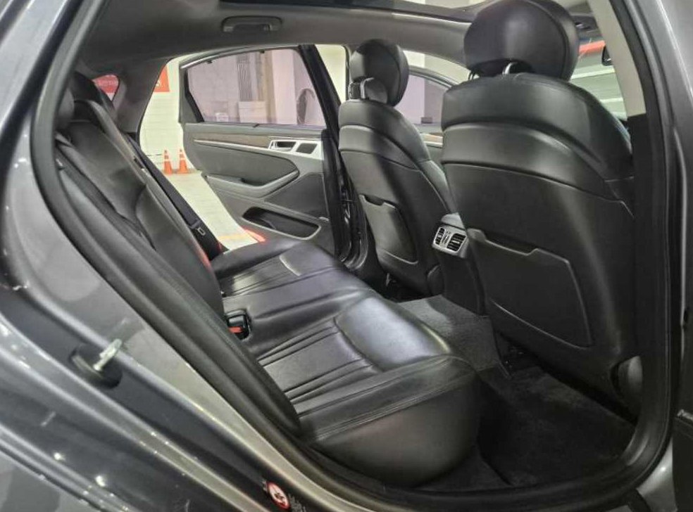 현대 제네시스 G330 프리미엄 AWD 사진 19