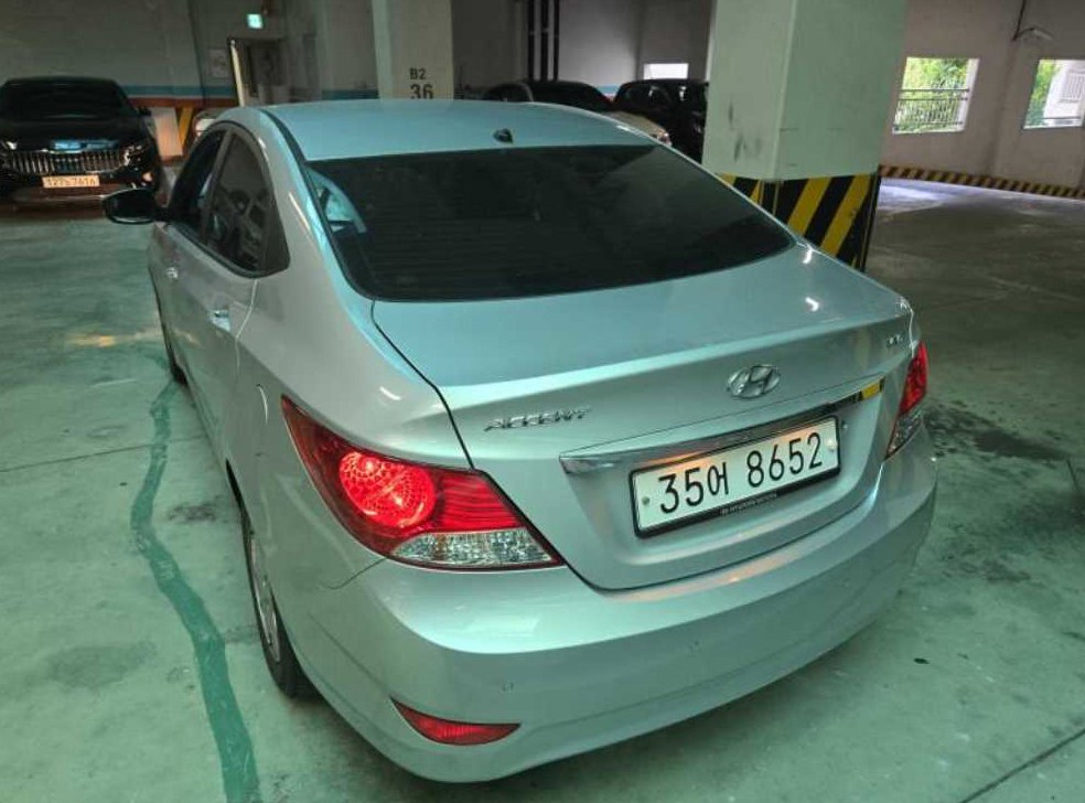 현대 엑센트 1.4VVT 프리미어 사진 2