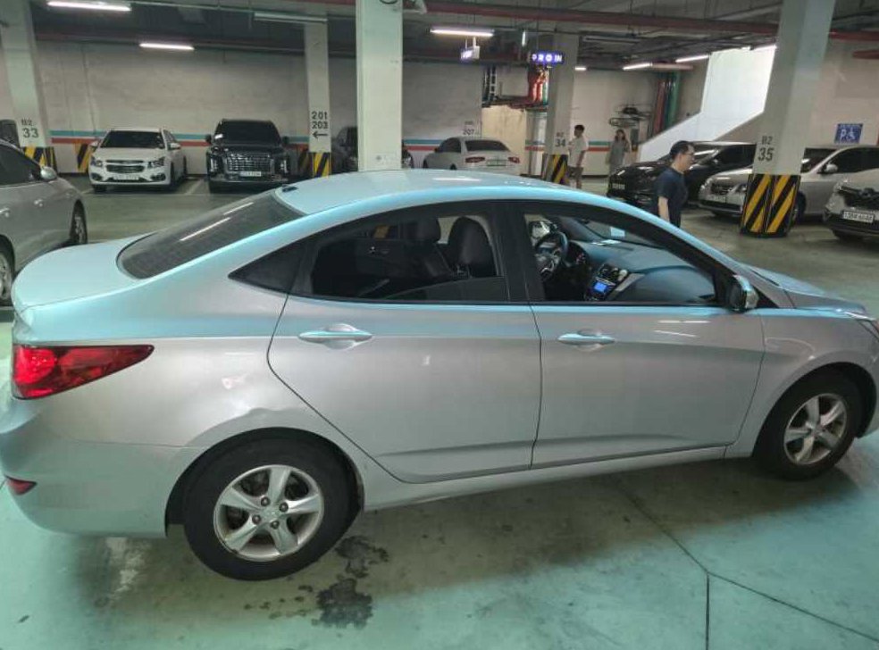 현대 엑센트 1.4VVT 프리미어 사진 4