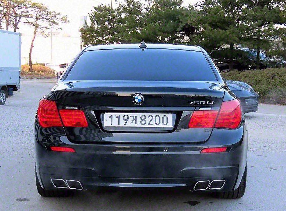 BMW 7시리즈 750 사진 4