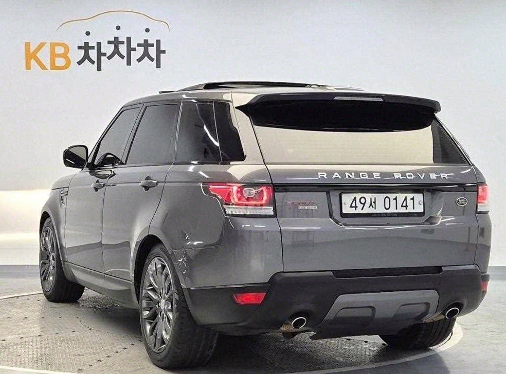 랜드로버 레인지로버 스포츠 3.0 SDV6 HSE 다이나믹 사진 2