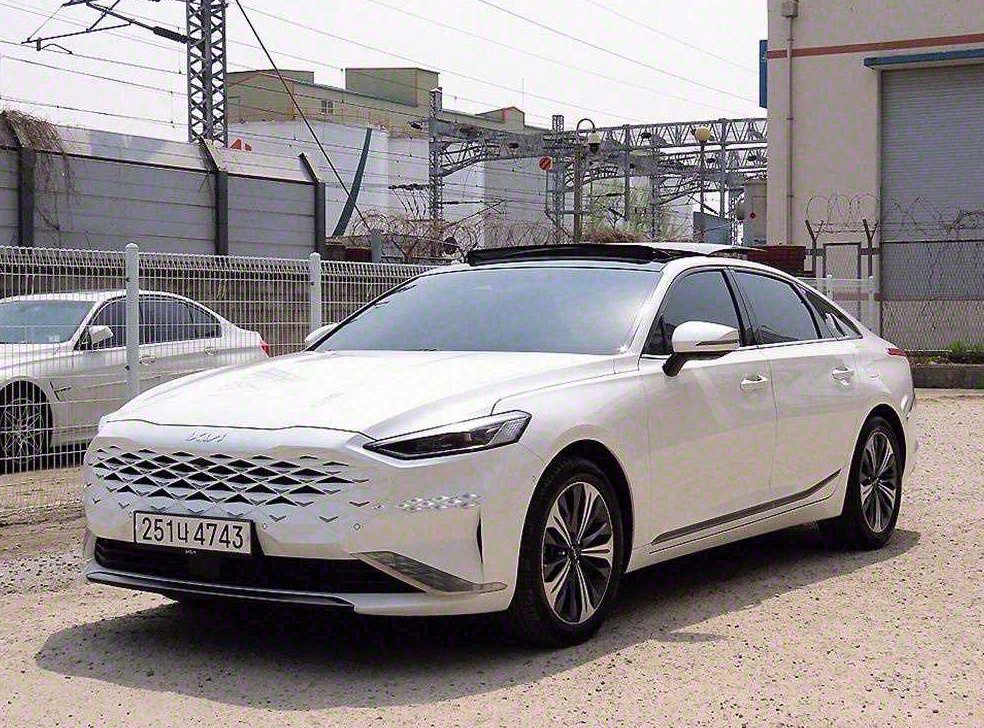 기아 K8 3.5 LPG 2WD 사진 2