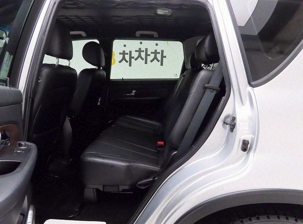KG모빌리티(쌍용)  렉스턴 2.0  4WD RX7 사진 14