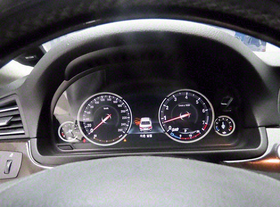 BMW 5시리즈 528i 사진 6