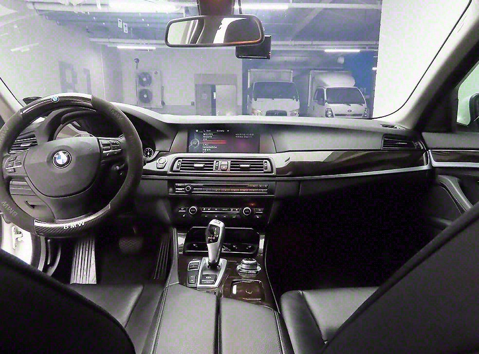 BMW 5시리즈 528i 사진 8