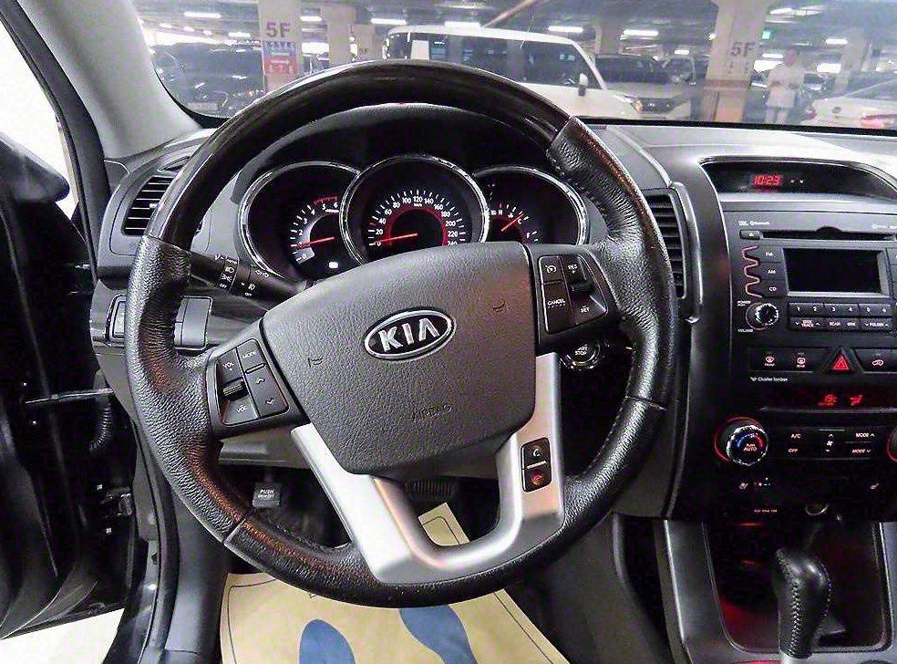 기아 쏘렌토 디젤 2WD 2.2 LIMITED 사진 9