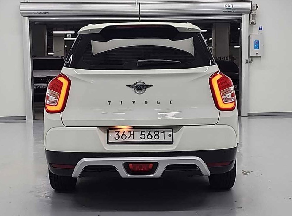 KG모빌리티(쌍용)  티볼리 2WD 가솔린 1.6 RX 사진 3