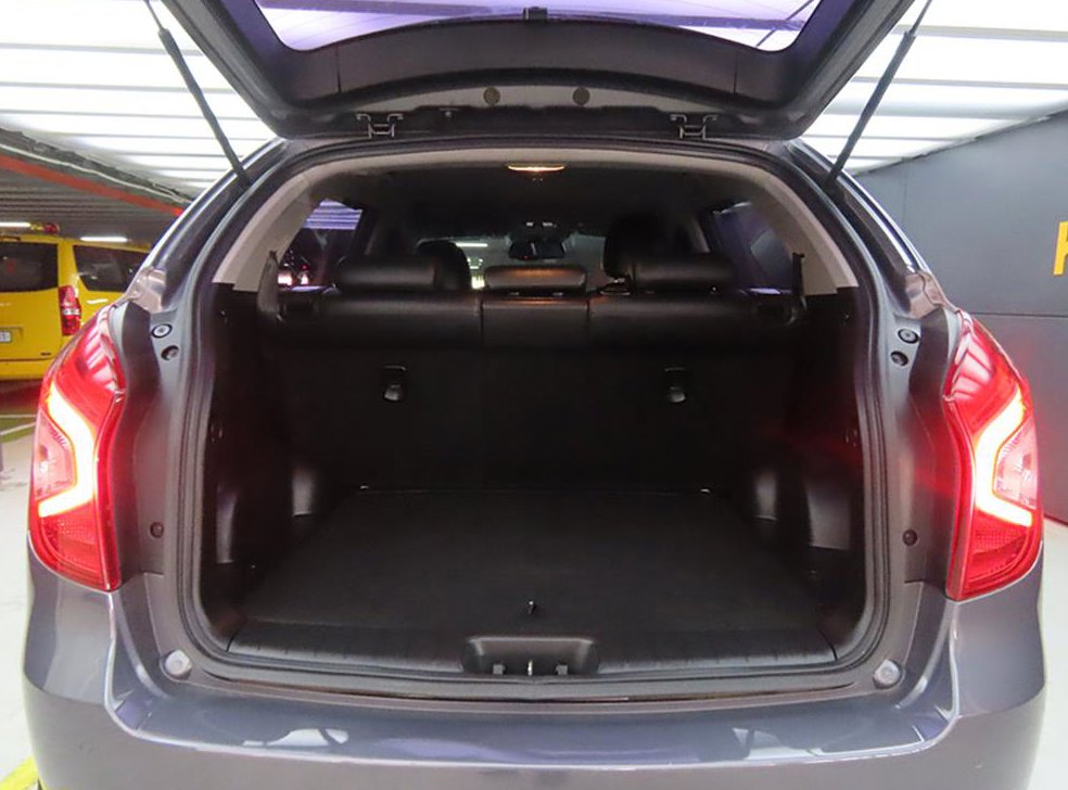 KG모빌리티(쌍용)  코란도 2WD 2.0 RX 사진 18