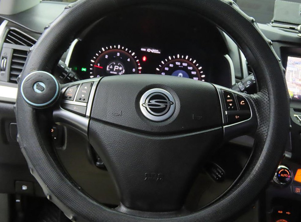 KG모빌리티(쌍용)  코란도 2WD 2.0 RX 사진 8