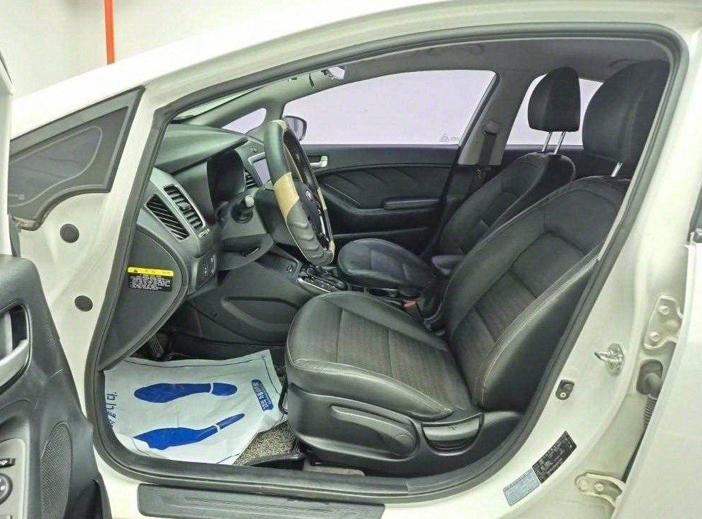 기아 K3 1.6 GDI 트렌디 사진 11
