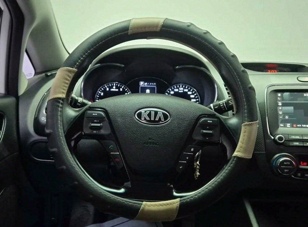 기아 K3 1.6 GDI 트렌디 사진 9