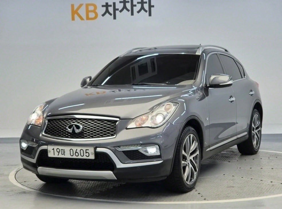 인피니티 QX 3.7 AWD