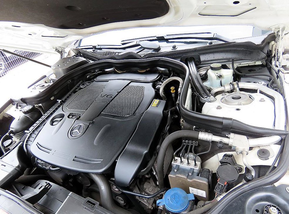 벤츠 E 클래스 E300 엘레강스 사진 19