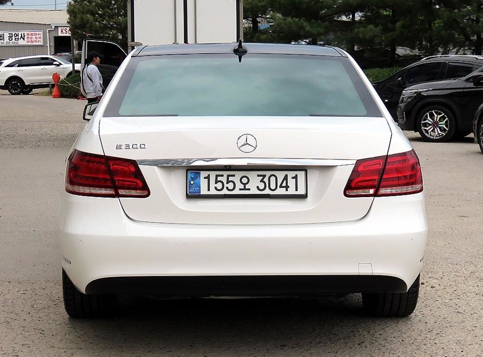 벤츠 E 클래스 E300 엘레강스 사진 4