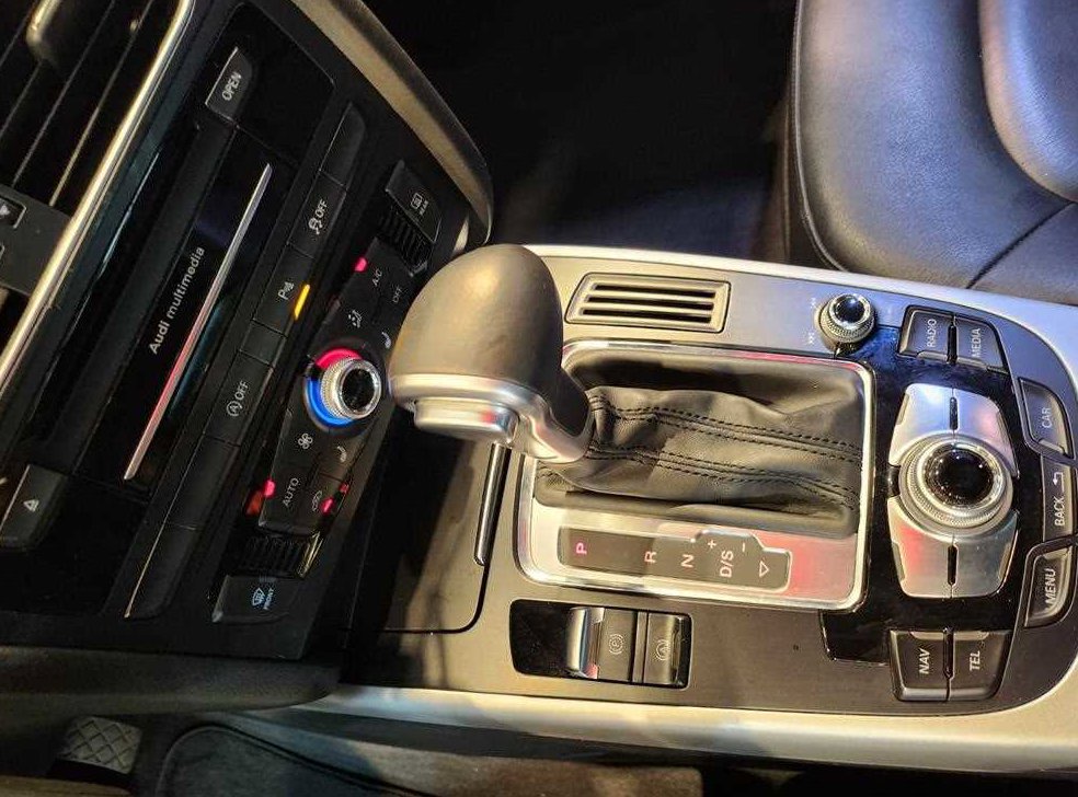아우디 A4 35 TDI 콰트로 사진 12
