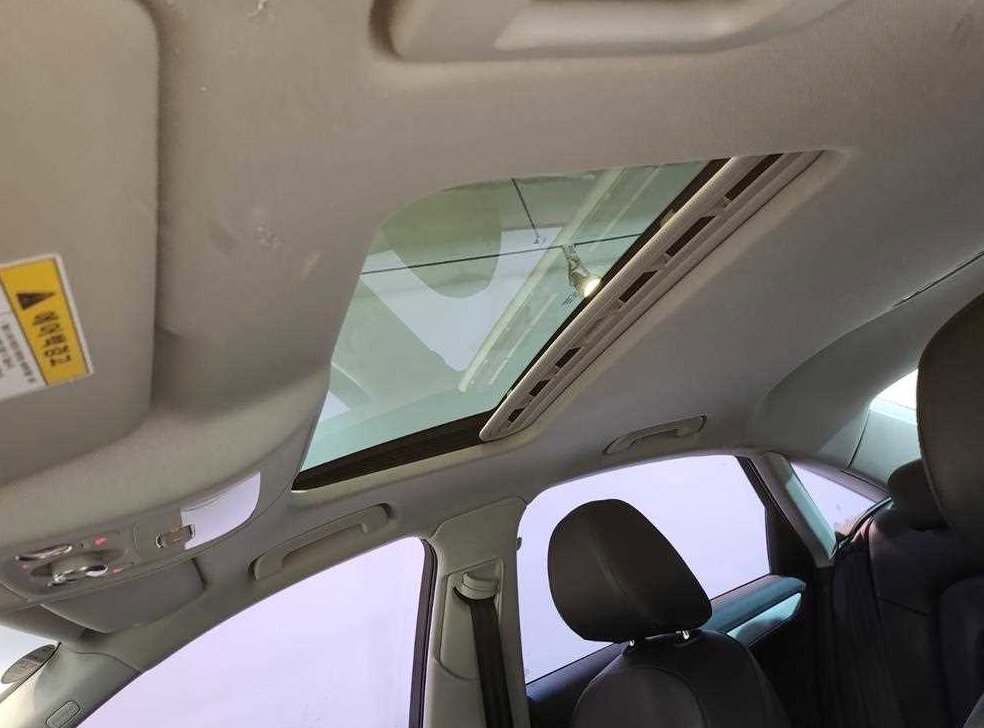 아우디 A4 35 TDI 콰트로 사진 14