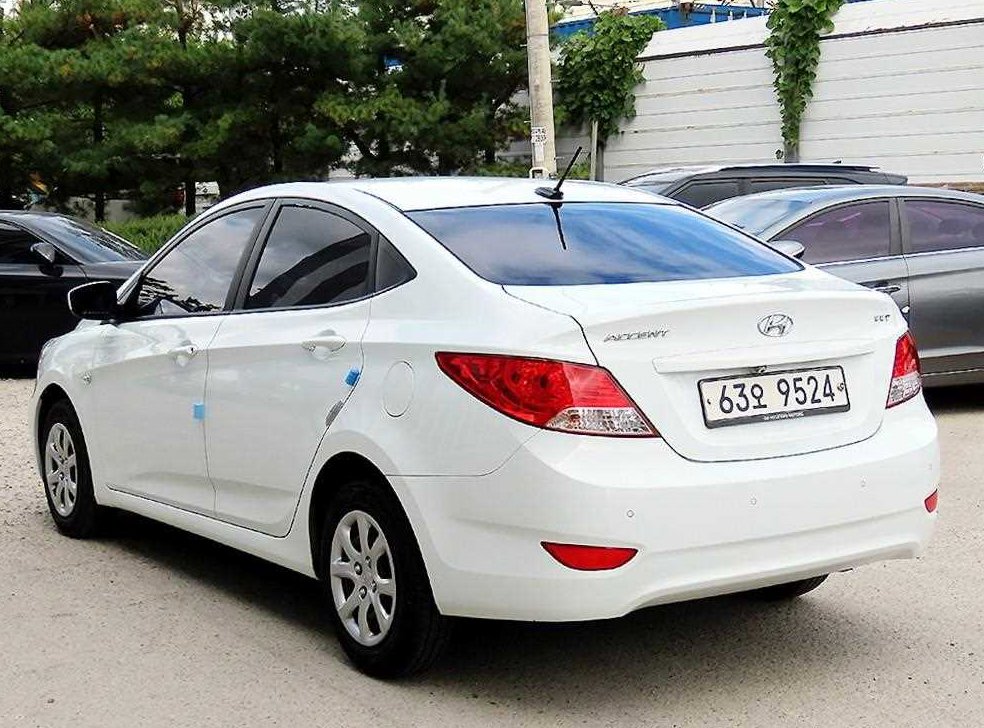 현대 엑센트 1.4VVT 스마트 사진 3