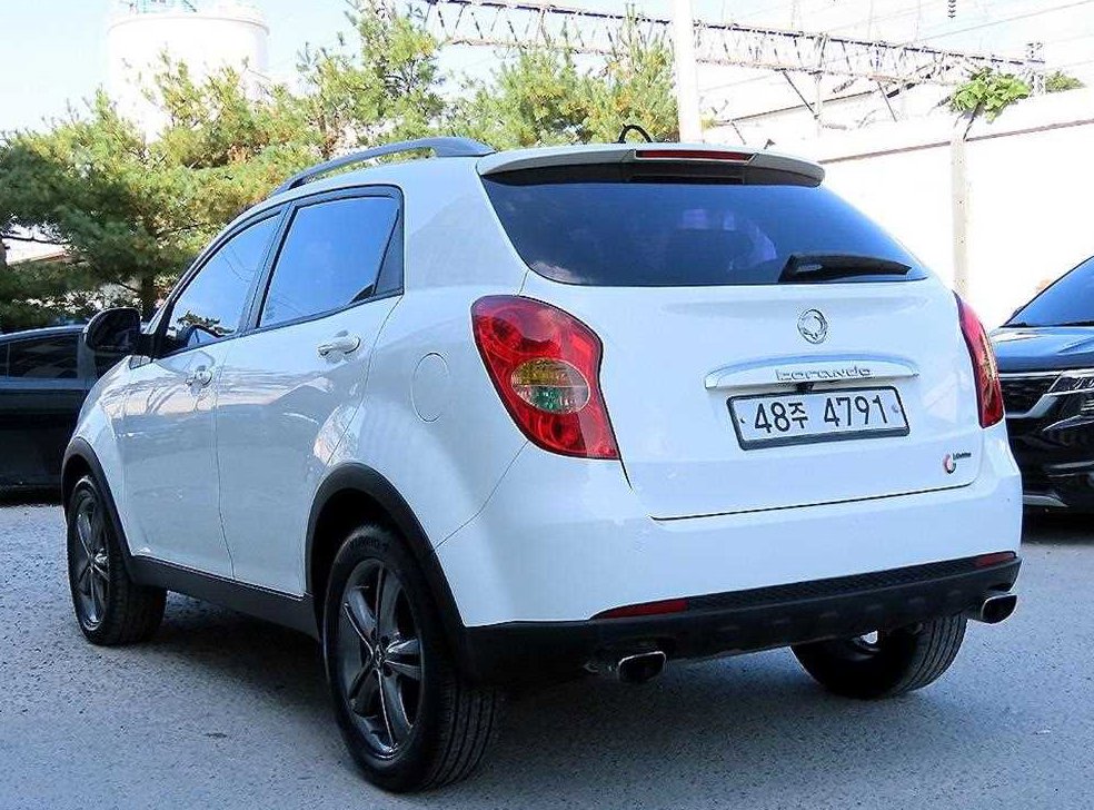 KG모빌리티(쌍용)  코란도 CLUBBY 2WD 사진 3
