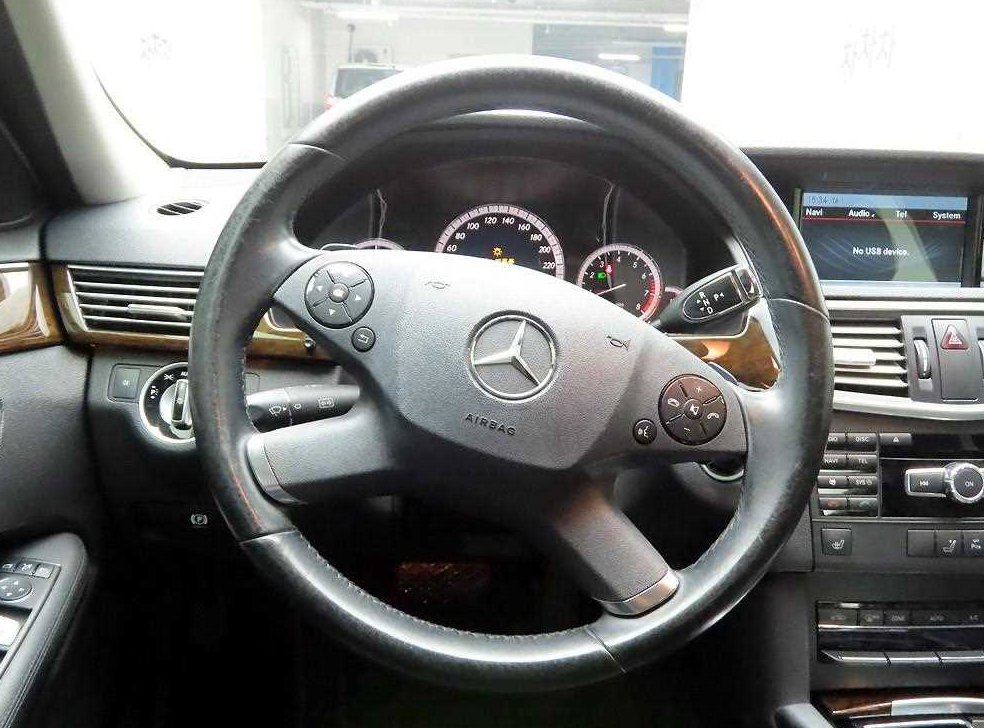 벤츠 E 클래스 E200 CGI 사진 6
