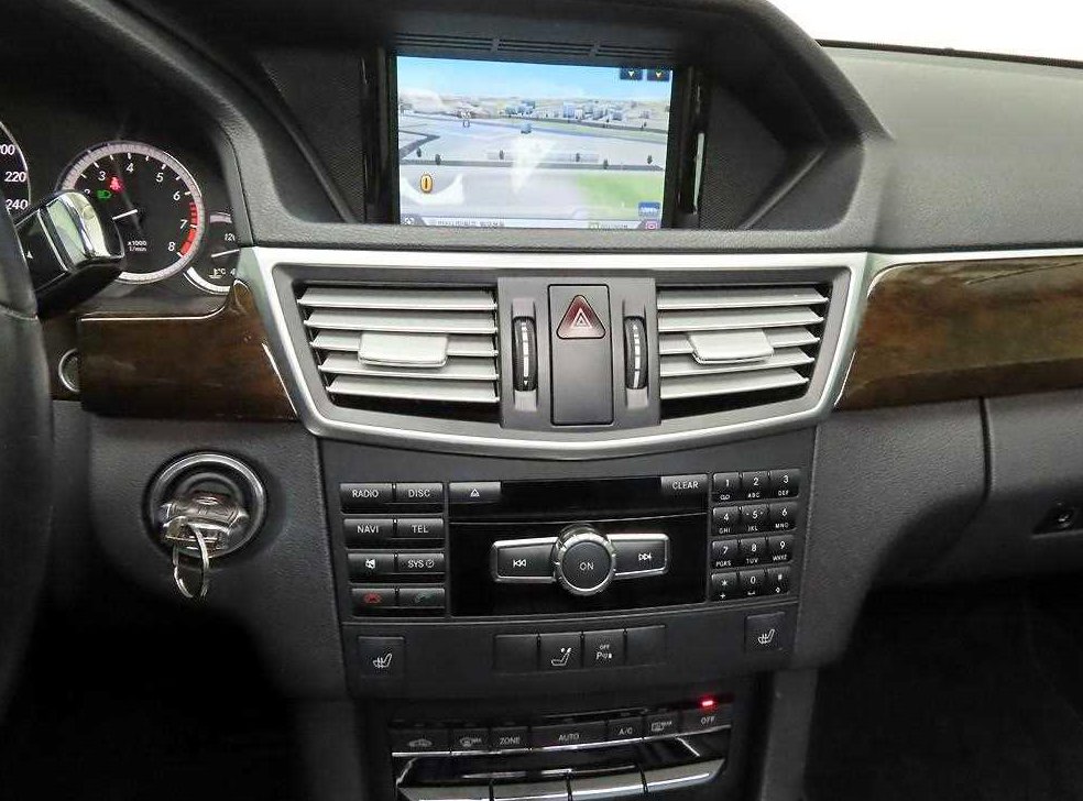 벤츠 E 클래스 E200 CGI 사진 9