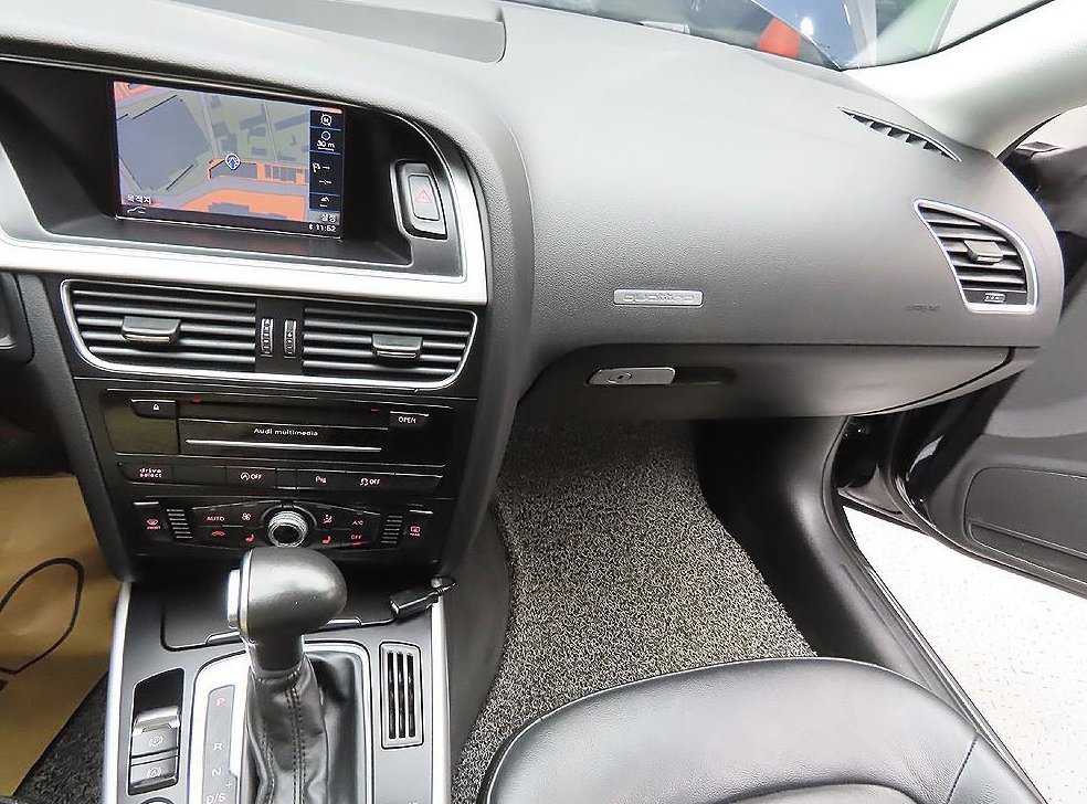 아우디 A5 35 TDI 콰트로 스포츠백 사진 15