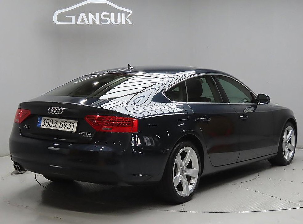 아우디 A5 35 TDI 콰트로 스포츠백 사진 4
