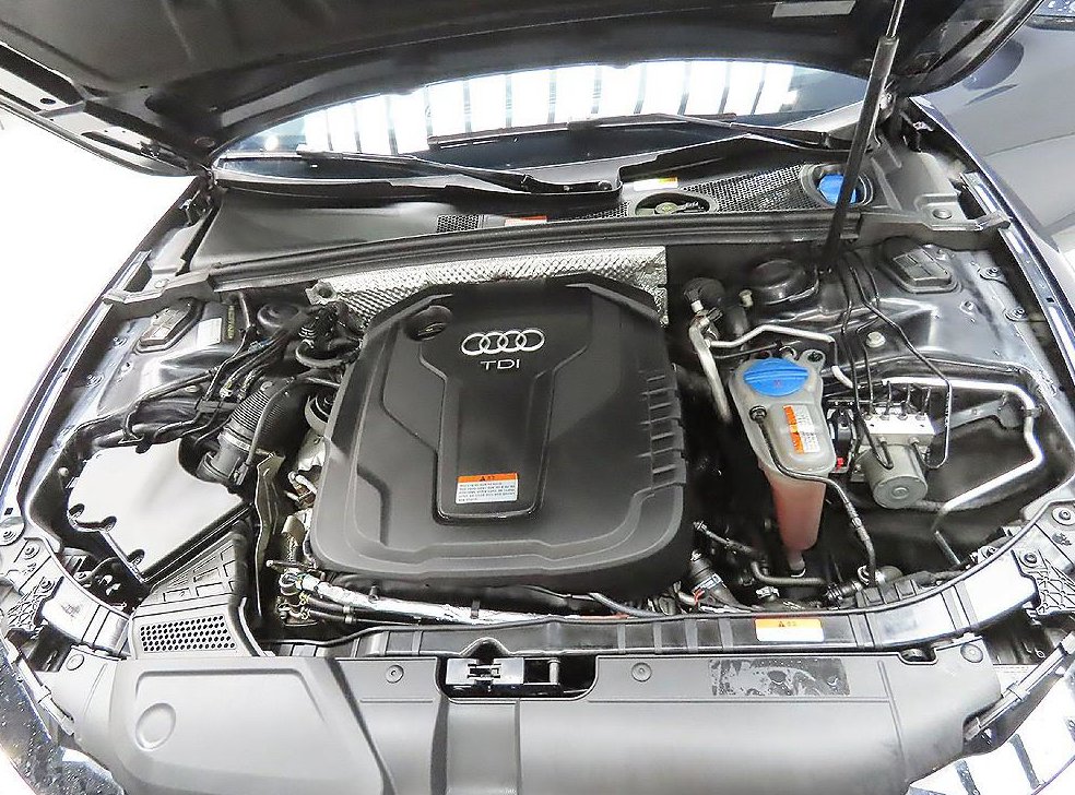 아우디 A5 35 TDI 콰트로 스포츠백 사진 7