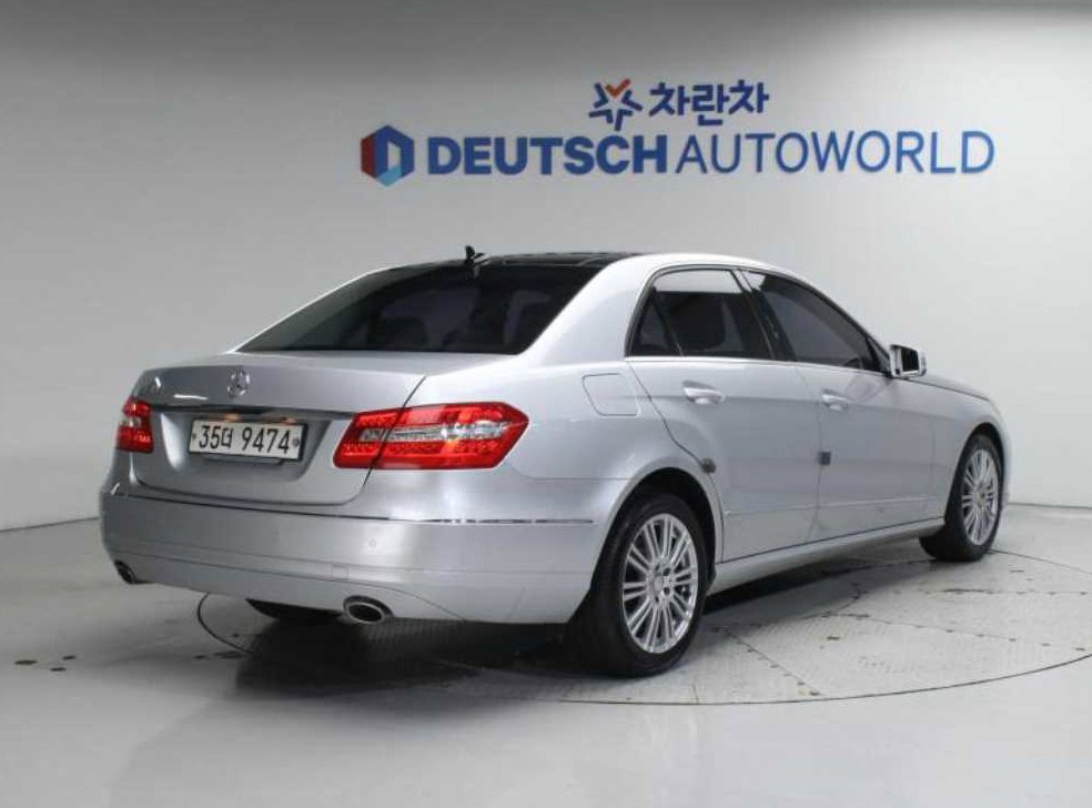 벤츠 E 클래스 E300 엘레강스 사진 4