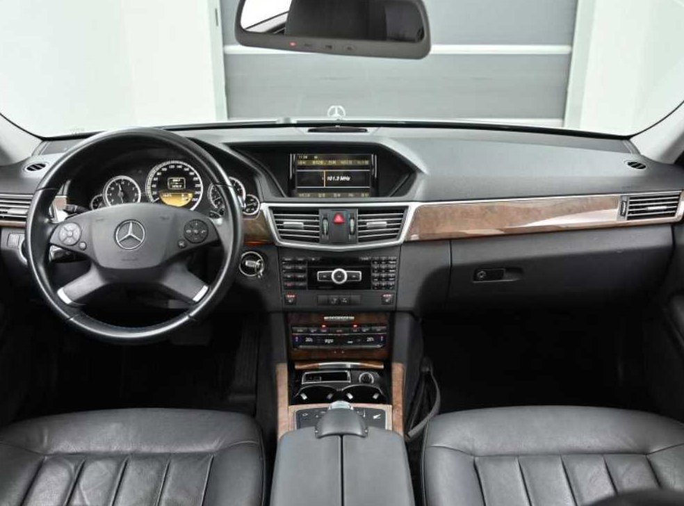 벤츠 E 클래스 E300 엘레강스 사진 7