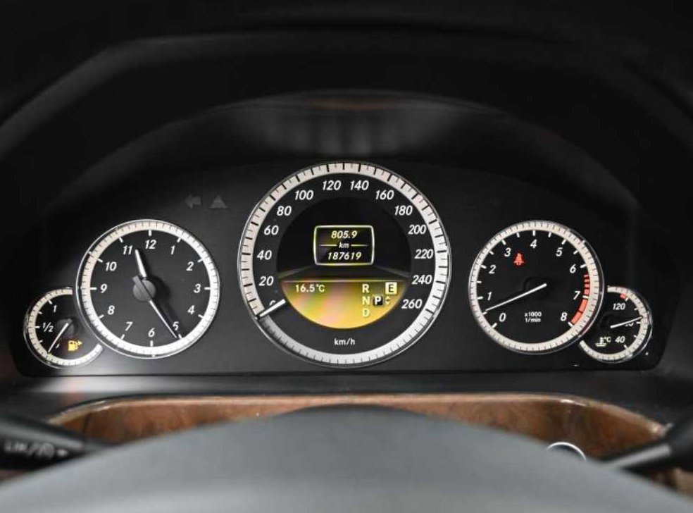 벤츠 E 클래스 E300 엘레강스 사진 8