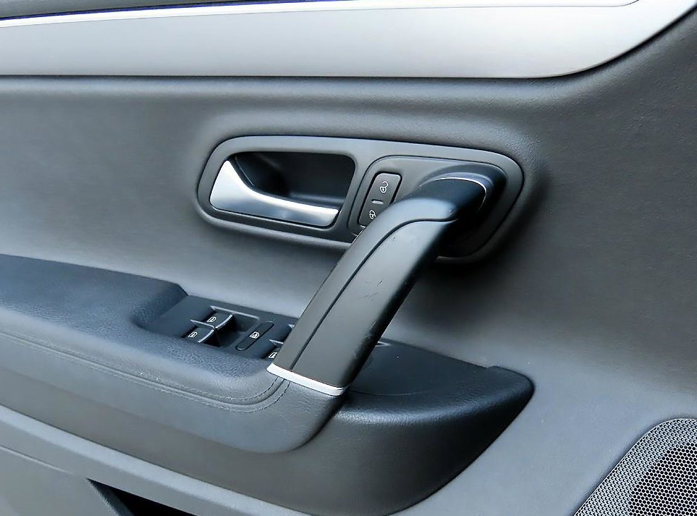 폭스바겐 CC 2.0 TDI 블루모션 사진 11