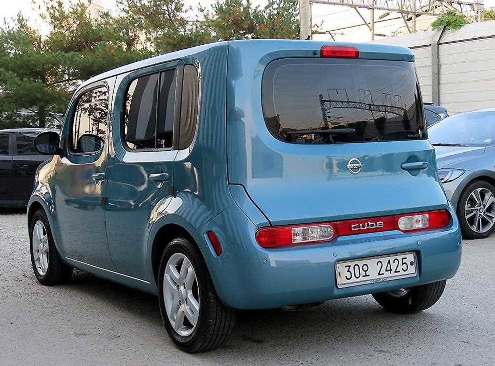 닛산 큐브 1.8 SL 사진 3