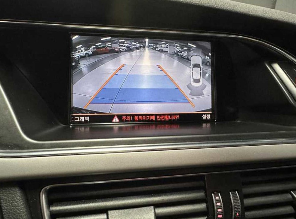 아우디 A4 2.0 TFSI 콰트로 사진 14