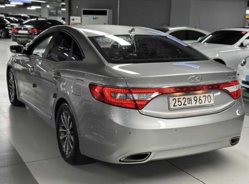 현대 그랜저 HG240 LUXURY 사진 5