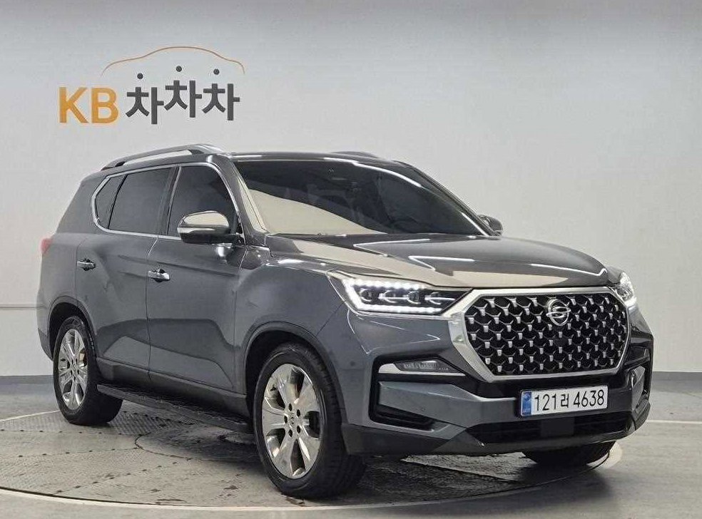 KG모빌리티(쌍용)  렉스턴 디젤 2.2 4WD 프레스티지 사진 4