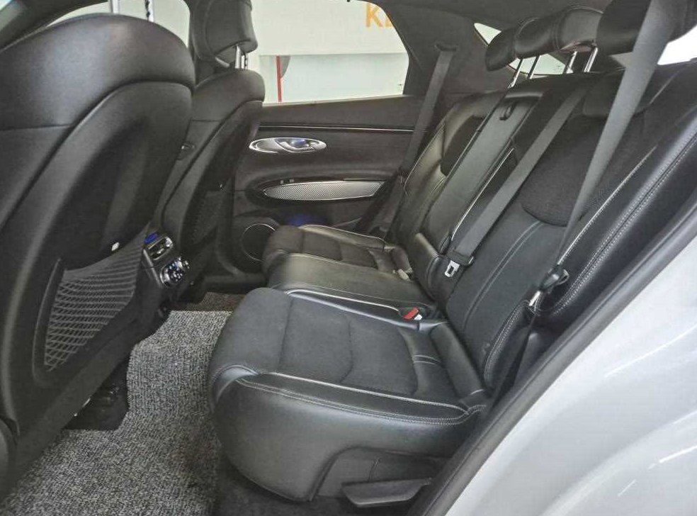 제네시스 GV70 2.5T 가솔린 AWD 사진 12