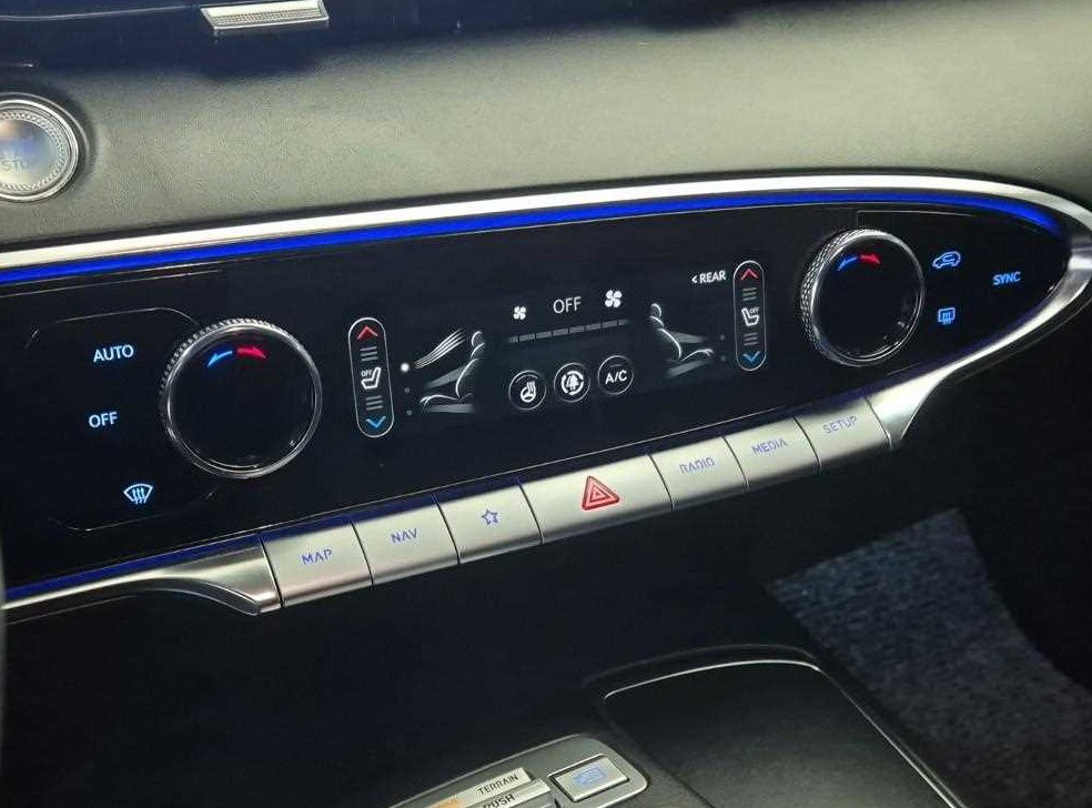 제네시스 GV70 2.5T 가솔린 AWD 사진 18