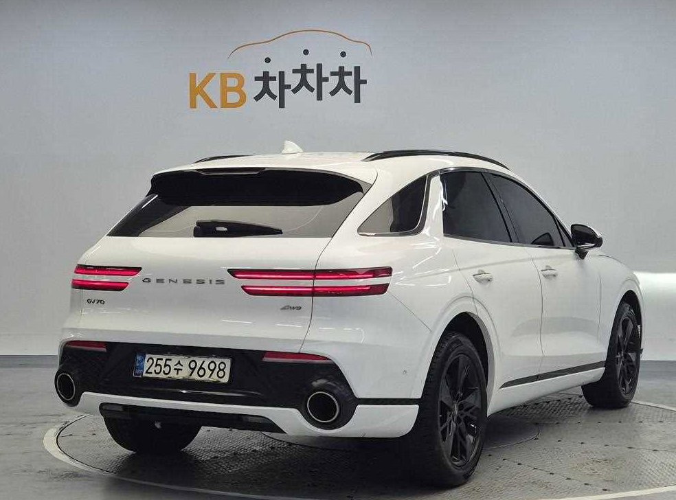 제네시스 GV70 2.5T 가솔린 AWD 사진 3