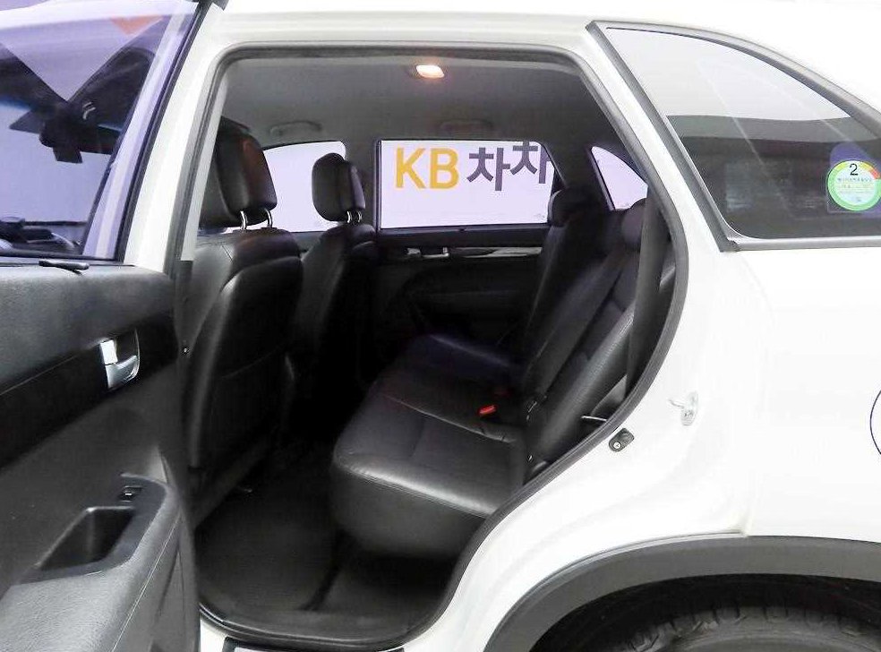 기아 쏘렌토 2WD 2.0 프레스티지 사진 14
