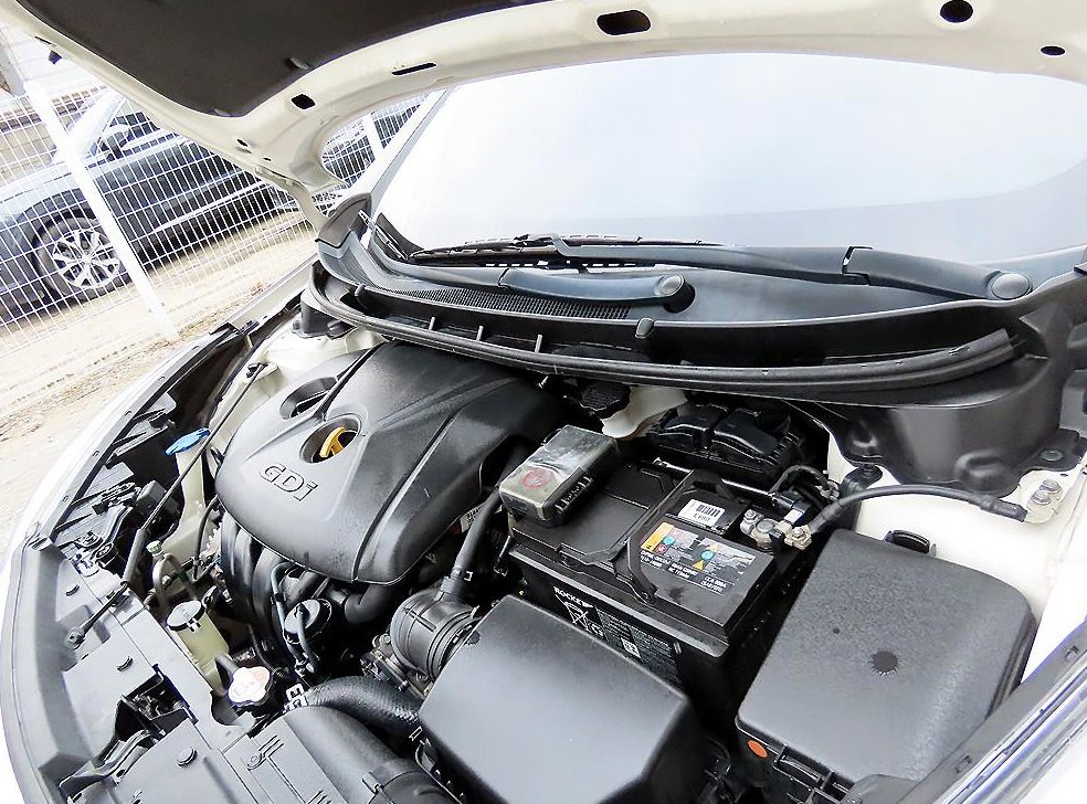 현대 i30 2.0 GDI PYL 사진 18