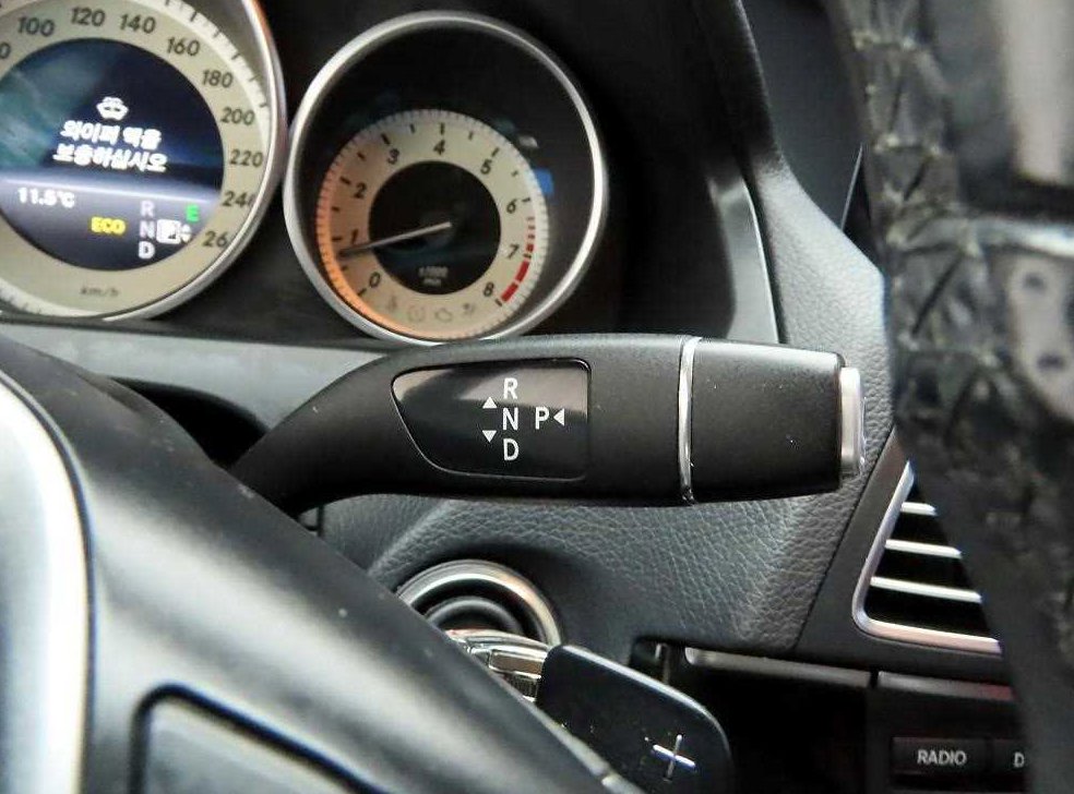 벤츠 E 클래스 E200 쿠페 사진 12