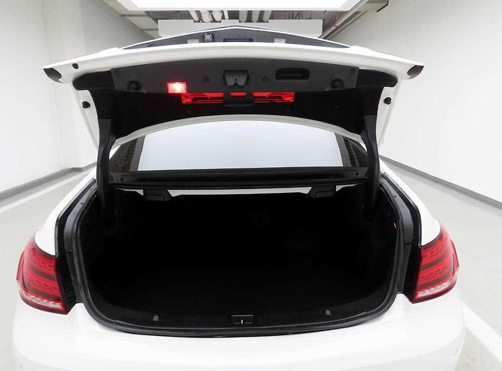벤츠 E 클래스 E200 쿠페 사진 5